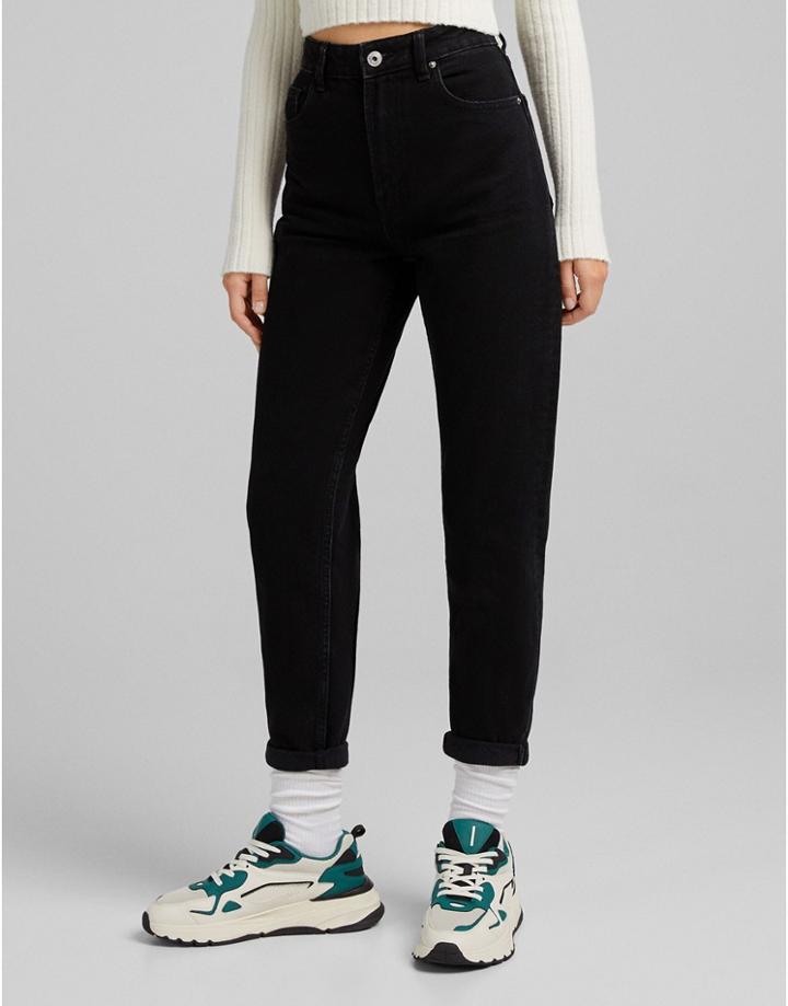 Bershka Mom Jeans In Black
