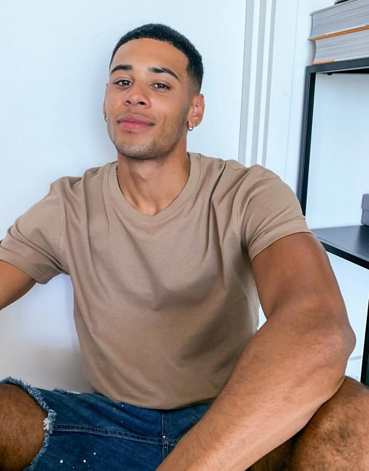 Jack & Jones Essentials Boxy T-shirt In Tan-brown