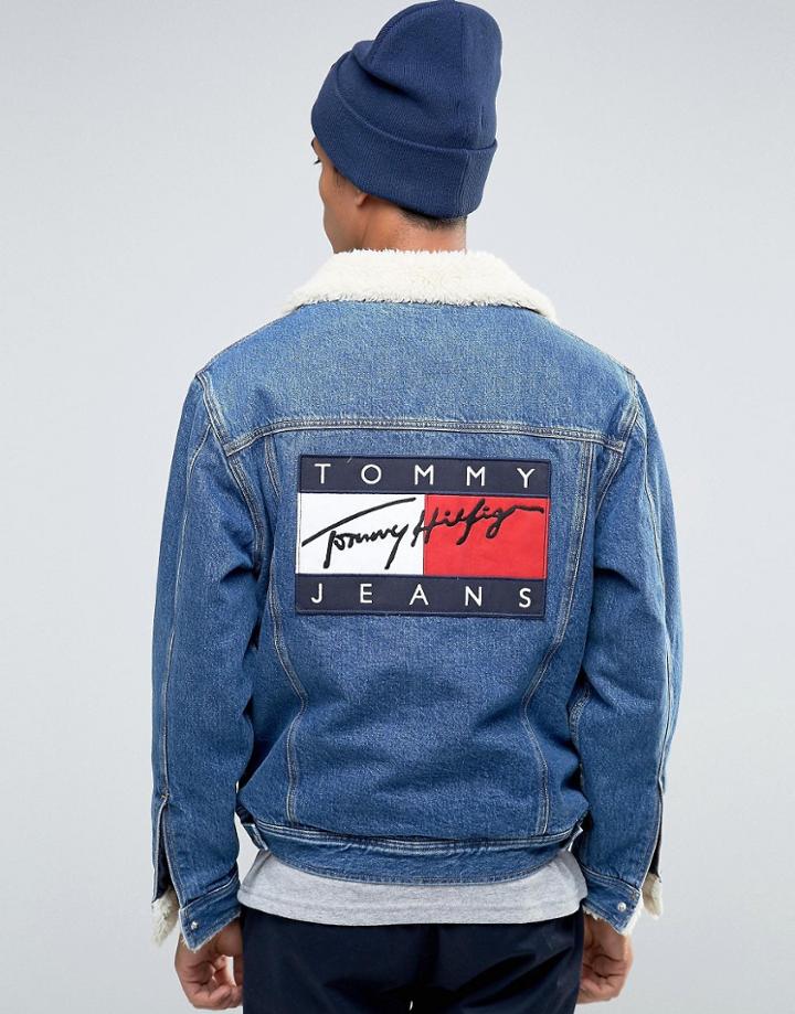 Tommy Jeans Fleece Lined Denim Trucker In Reguar Fit - Blue