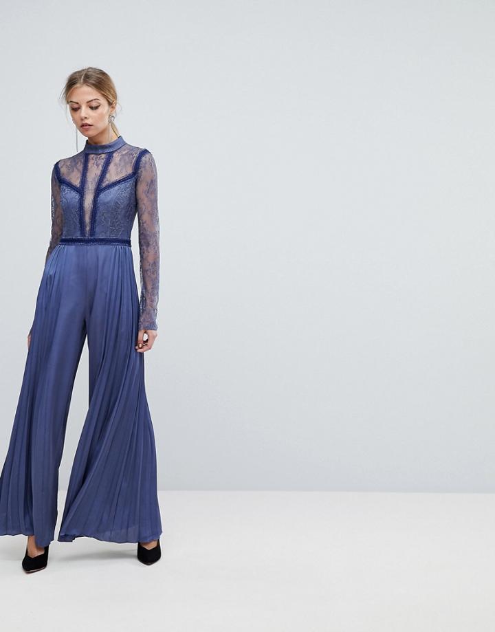 Three Floor Pleated Jumpsuit With Lace Sleeves - Blue