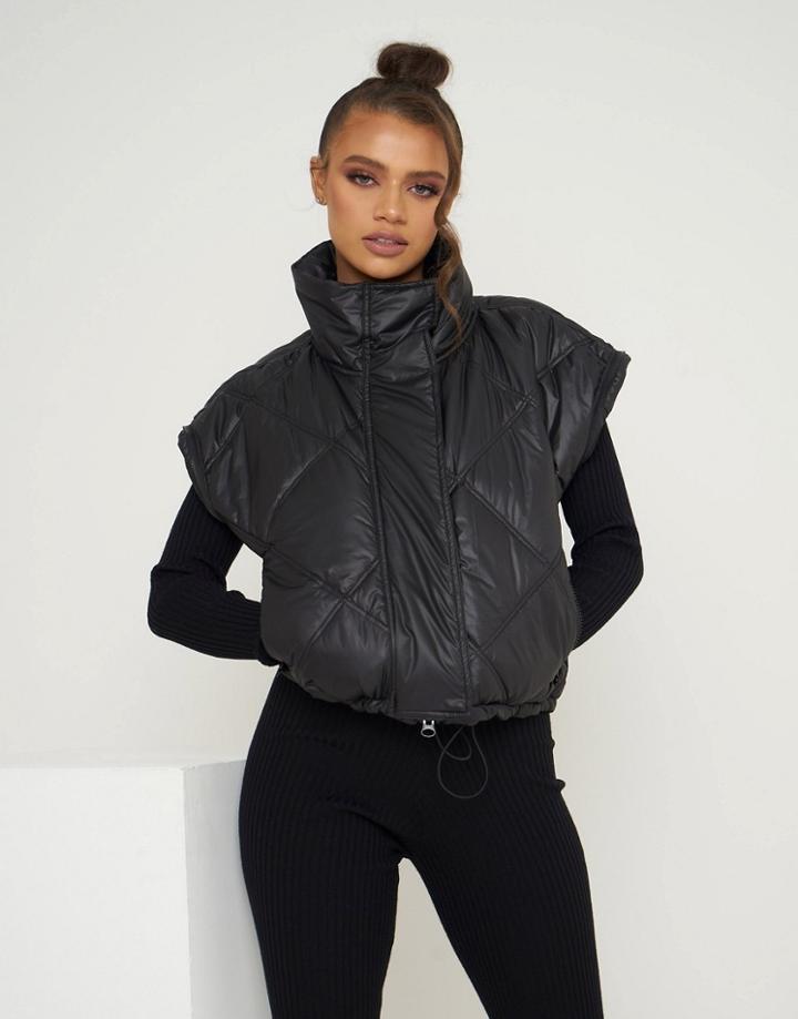 Aria Cove Cropped Wet Look Padded Coat With Detachable Sleeves In Black