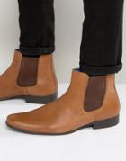 Red Tape Chelsea Boots In Leather - Tan