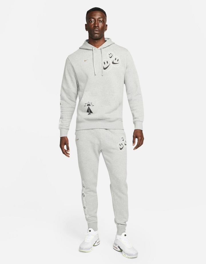 Nike Go The Extra Smile Pack Graphic Cuffed Fleece Sweatpants In Gray Heather