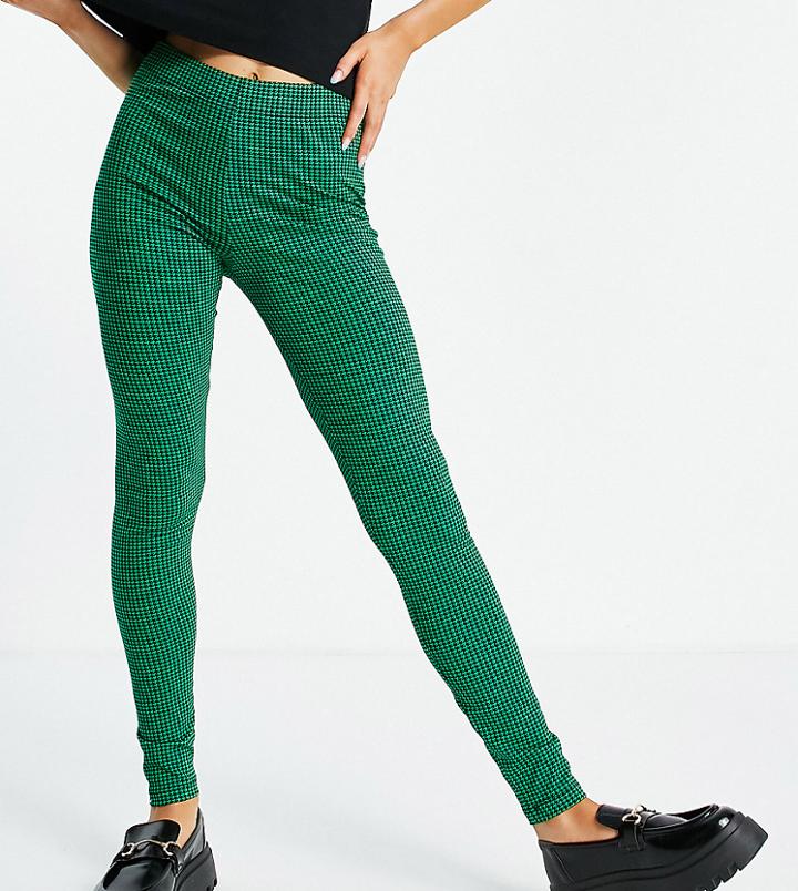 Only Exclusive Legging In Green Houndstooth