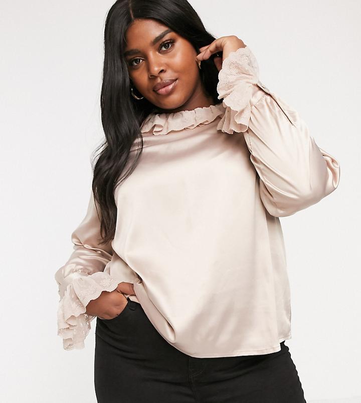 Neon Rose Plus Vintage Blouse With Lace Collar And Cuffs-cream