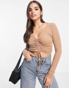 New Look Long Sleeve Ruched Front Top In Camel-brown