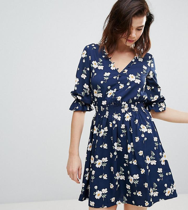 Influence Tall V Neck Floral Tea Dress With Gathered Sleeve - Black