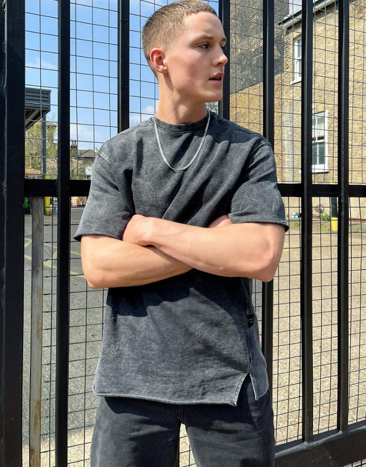 Bershka Washed Coordinating T-shirt With Raw Edge In Gray-grey