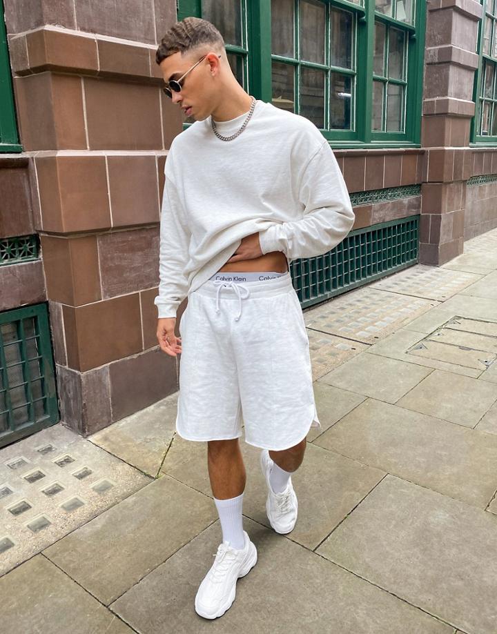 Asos Design Oversized Jersey Shorts With Pintucks In White Heather - Part Of A Set