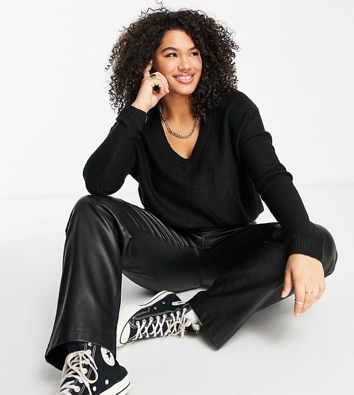 Brave Soul Plus Kansas V Neck Sweater-black