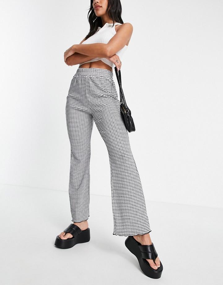 Urban Revivo Gingham Print Flared Pants In Black
