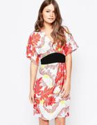 Closet Dress With Kimono Sleeves In Eastern Floral Print - Red