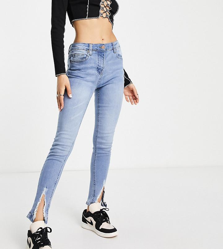 Parisian Petite Split Hem Skinny Jeans In Light Wash Blue