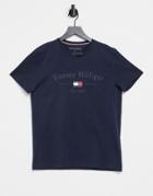 Tommy Hilfiger Front Central Logo Print T-shirt In Desert Sky-navy