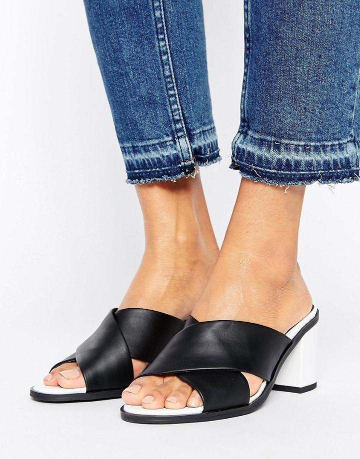 New Look Suedette Cross Strap Heeled Mule - Black