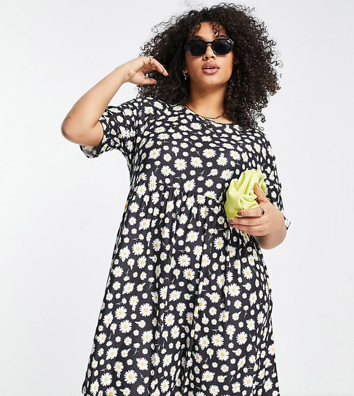 Urban Threads Plus Oversized Smock Dress In Daisy Print-multi
