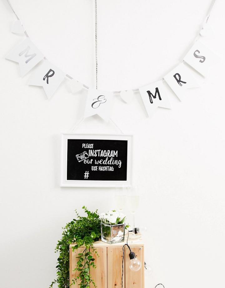 Candlelight Wedding Bunting - White