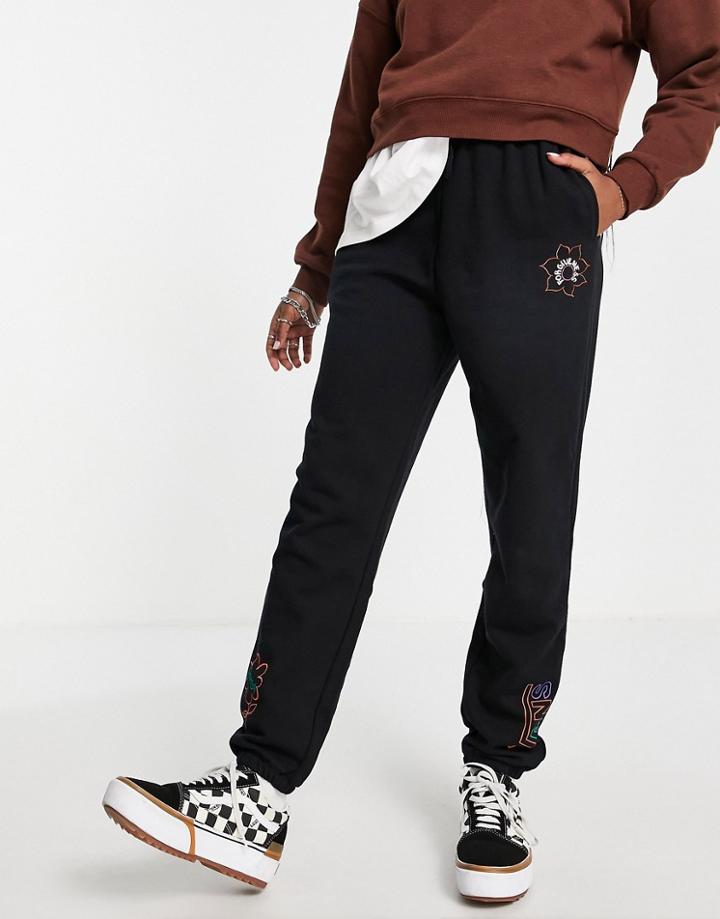 Vans Cultivate Care Sweatpants In Black