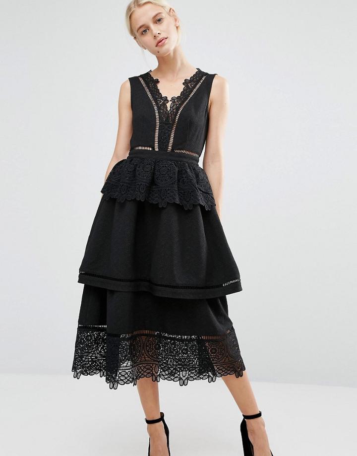 Lost Ink V Neck Dress With Lace And Frill Detail - Black