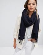 Pieces Woven Herringbone Scarf With Tassels In Navy - Navy