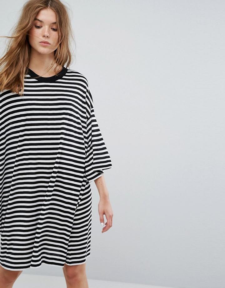 Weekday Huge T-shirt Dress - Multi
