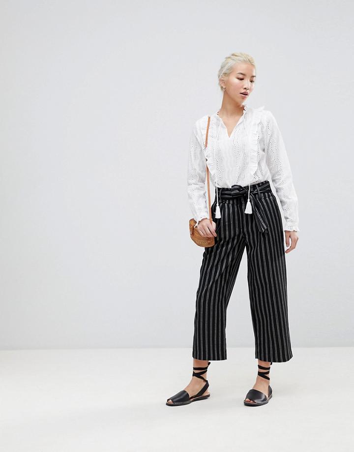 New Look Wide Pinstripe Tie Waist Crop Pants - Black