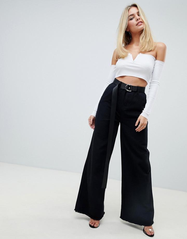Prettylittlething Wide Leg Jeans In Black - Black