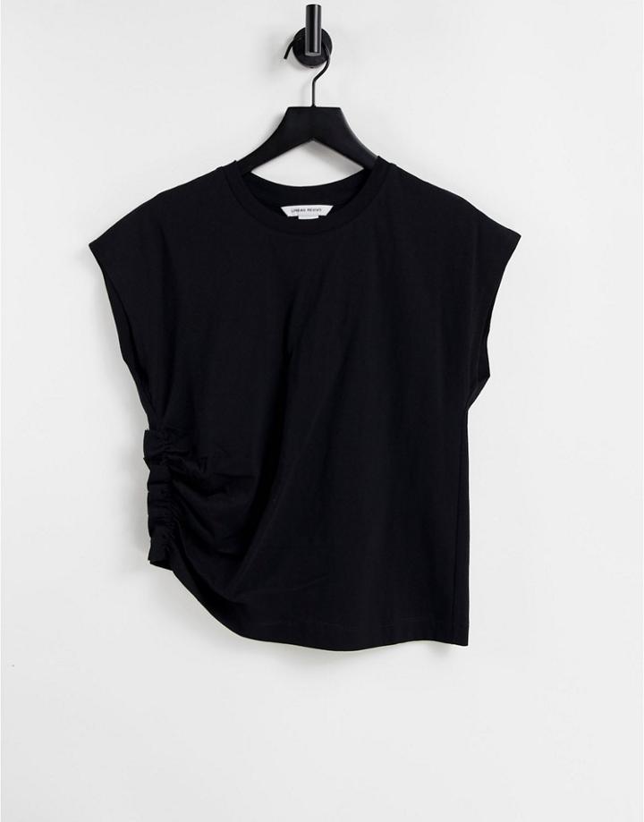 Urban Revivo Cut Out Ruched Detail T-shirt In Black