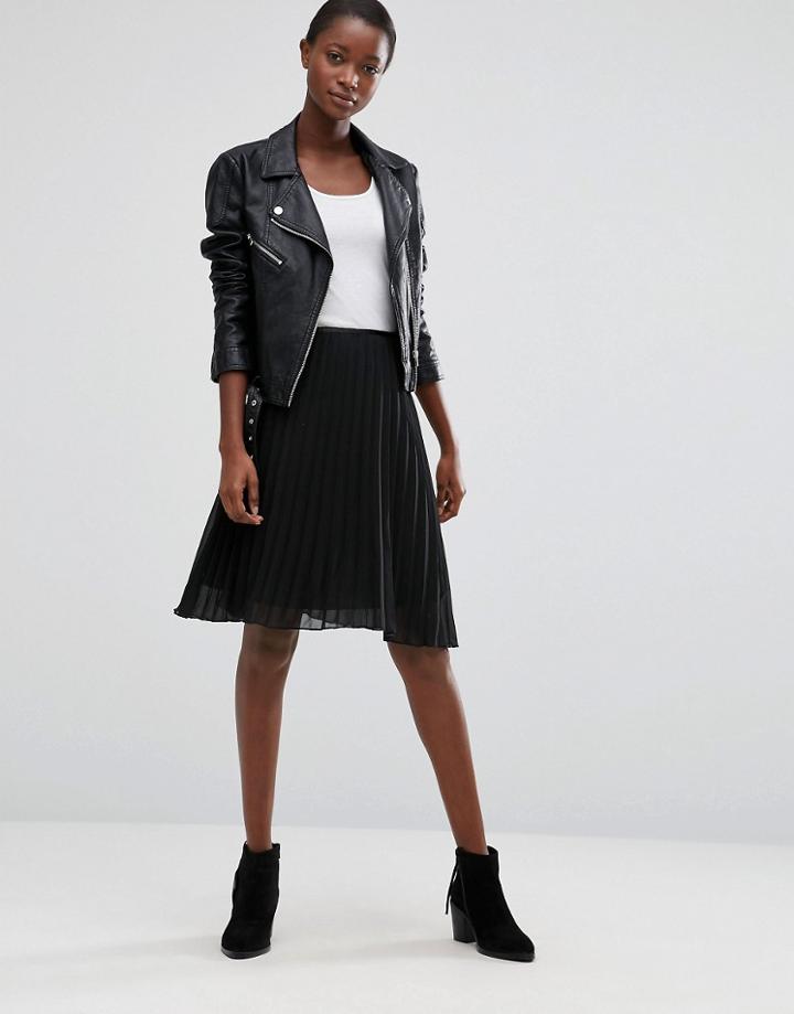 Minimum Moves Ginah Pleated Skirt - Black