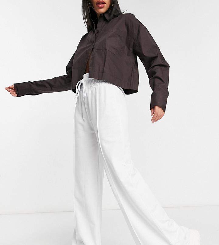 Collusion 90's Dad Wide Leg Sweatpants With Front Seam In White