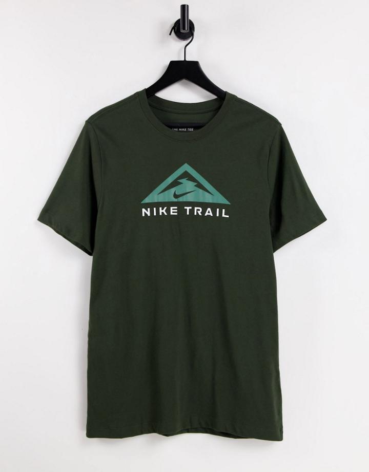 Nike Running Trail Logo T-shirt In Green