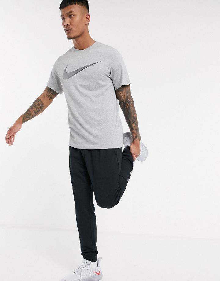 Nike Training Dry Swoosh T-shirt In Gray-grey