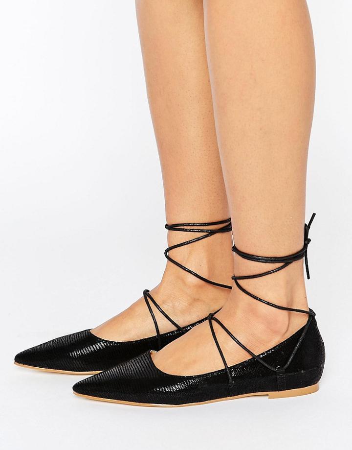 Raid Carter Tie Up Point Flat Shoes - Black