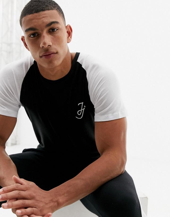 Jack & Jones Core T-shirt With Contrast Raglan Sleeve In Curved Hem-black