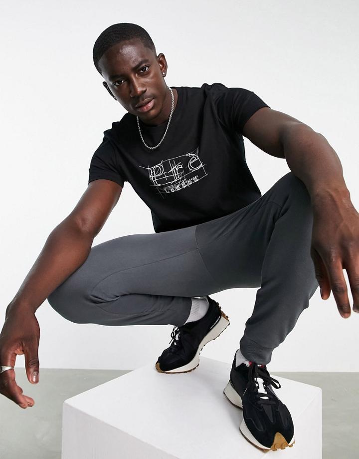 Pre London Blue Print Logo T-shirt In Black