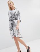 Weekday T-shirt Dress With Swirl Print Detail - Multi