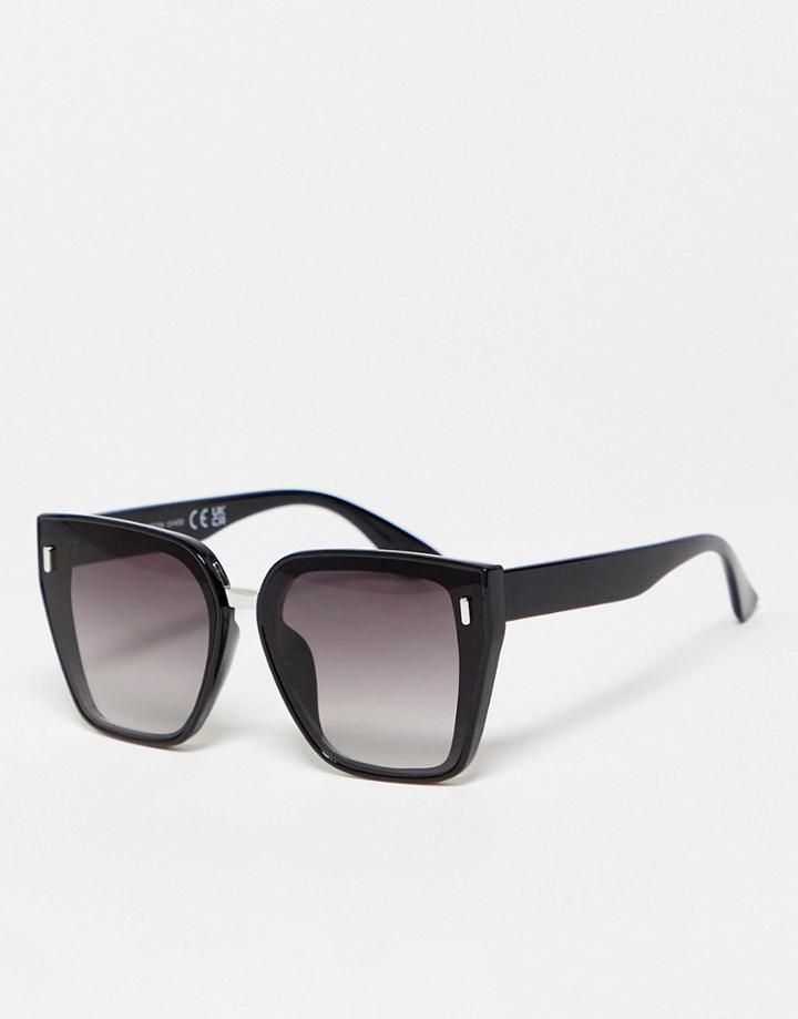 Svnx Oversized Square Cat Eye Sunglasses In Black