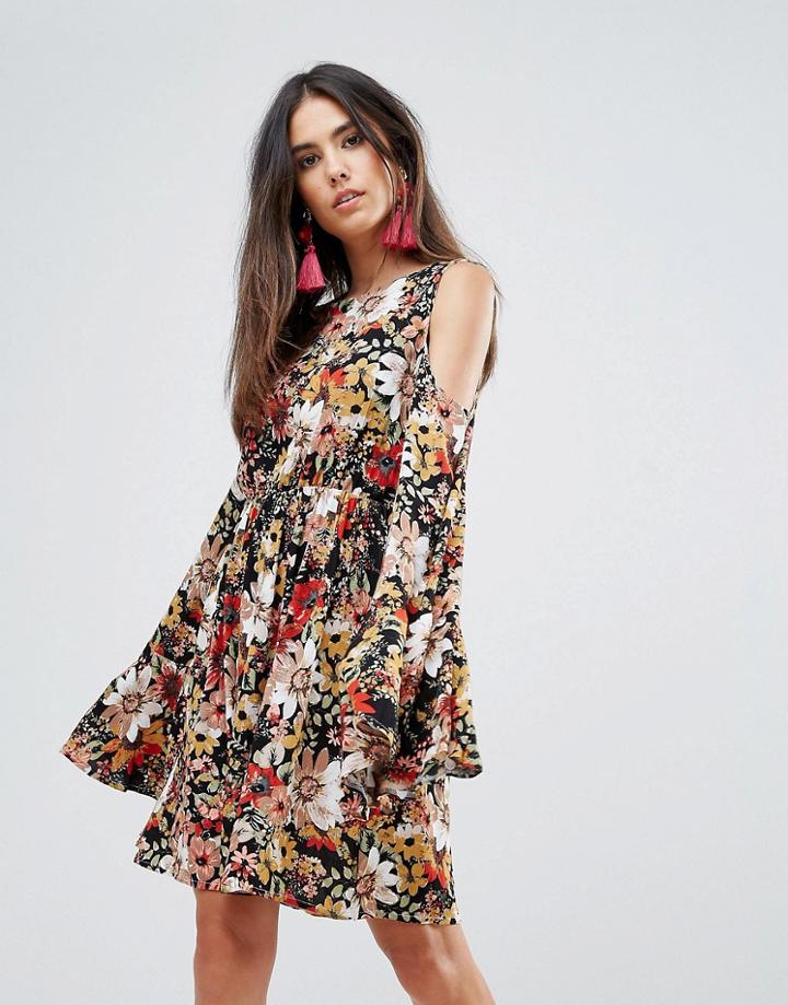 Club L Printed Skater Dress With Flute Sleeves - Black