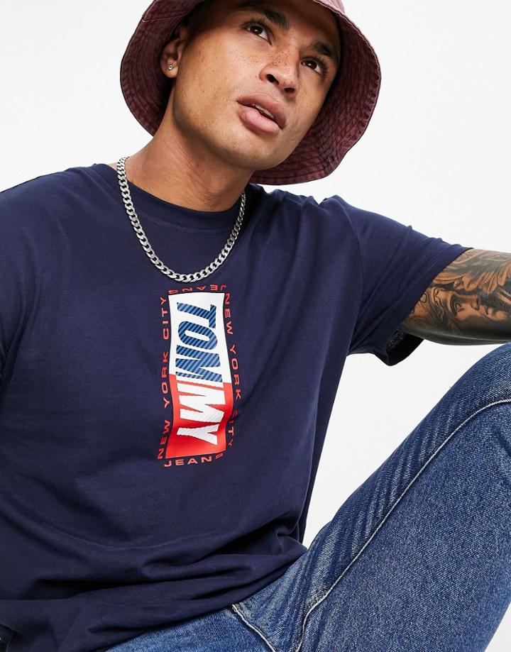 Tommy Jeans Vertical Logo T-shirt In Navy
