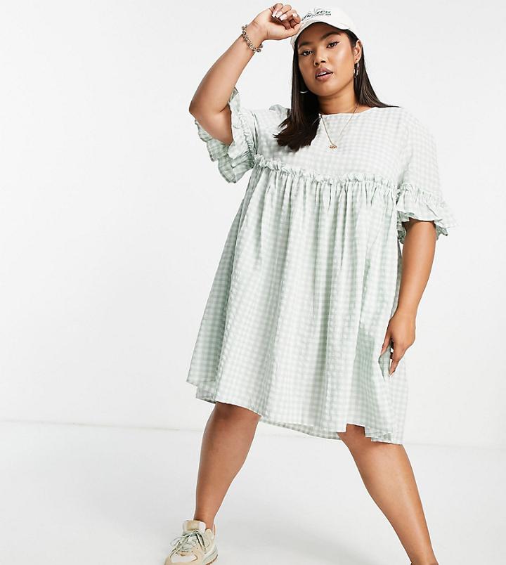 Urban Threads Plus Mini Smock Dress In Sage Plaid-green