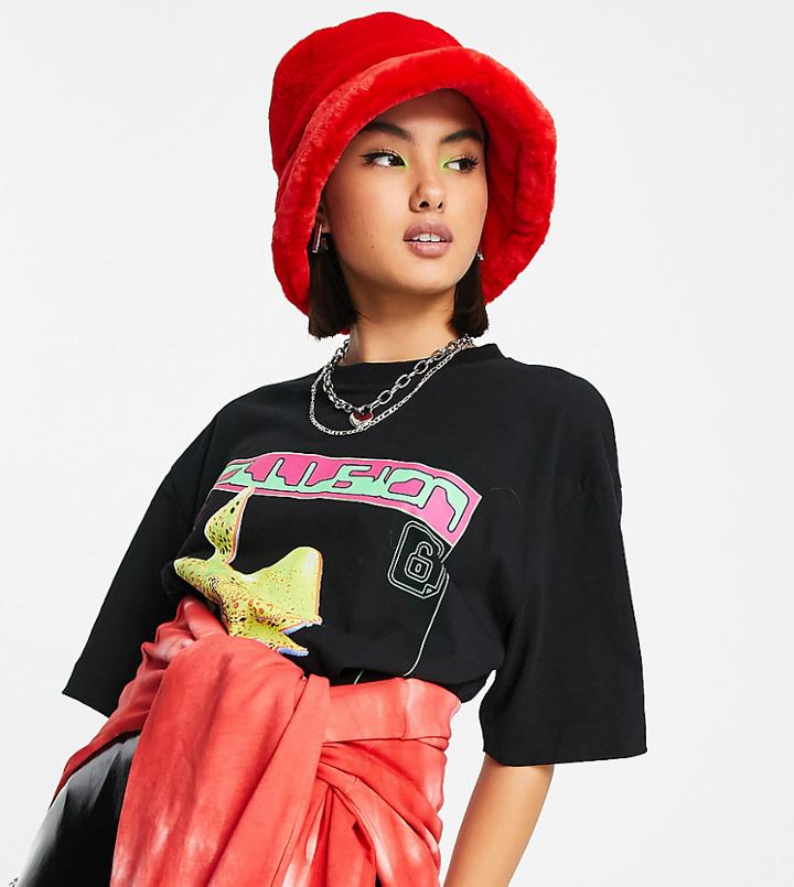 Collusion Unisex Fluffy Bucket Hat In Red