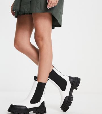 Public Desire Wide Fit Wonder Chunky Flat Boots In White