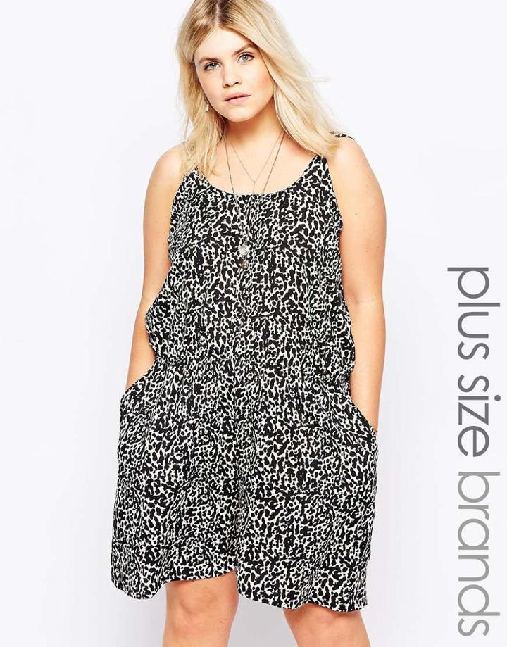 Diya Plus Romper In Mono Animal Print - Black Leopard