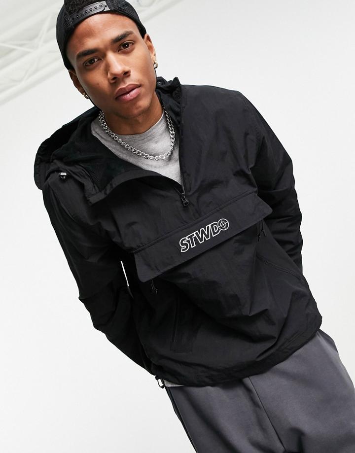 Pull & Bear Lightweight Overhead Jacket In Black