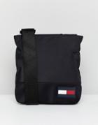 Tommy Hilfiger Escape Mini Crossover Flight Bag In Black - Black