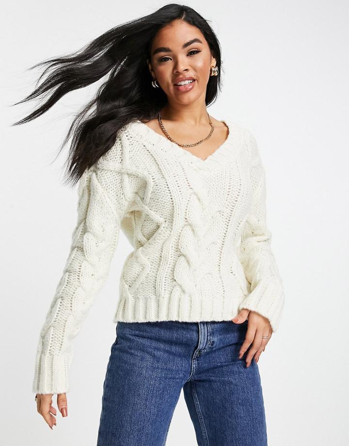 Na-kd Chunky V Neck Sweater In Off White