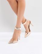 Steve Madden Pointed Heeled Shoes - Gold