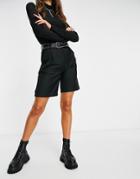 Naanaa Bermuda Shorts In Black