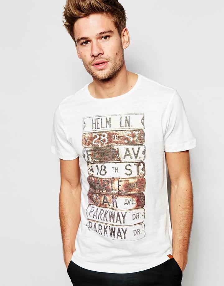 Blend T-shirt Crew Neck Slim Fit Streetsign Print In White - Off White