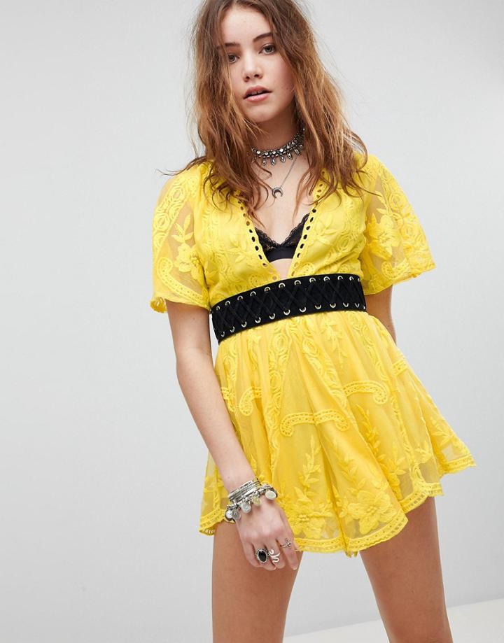 Kiss The Sky Lace Romper - Yellow